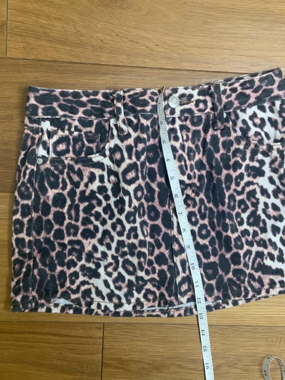Pac Sun Leopard Print Mini Skirt Size 25